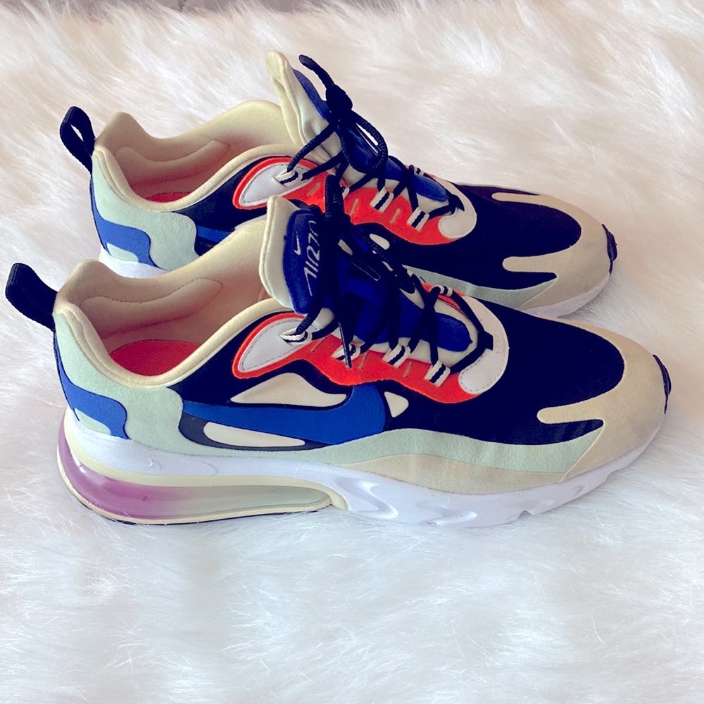 Nike Air Max 270 React, Women’s Size 11